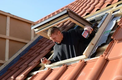 Pose de fenêtres de toit Velux à Rainfreville